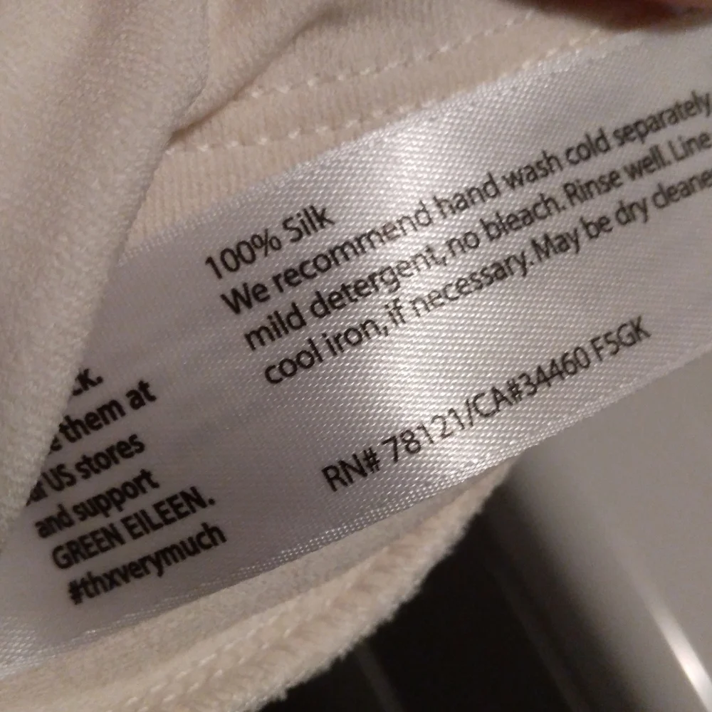 Eileen fisher 100% silk white tshirt slightly sheer XL blouse - Picture 4 of 4